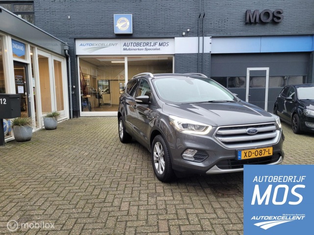 FORD KUGA SUV 5-drs