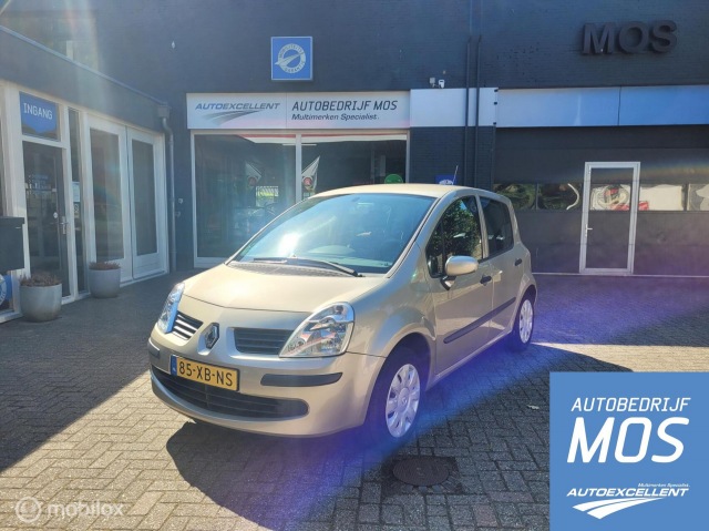 RENAULT MODUS MPV Ruimtewagen 5 drs